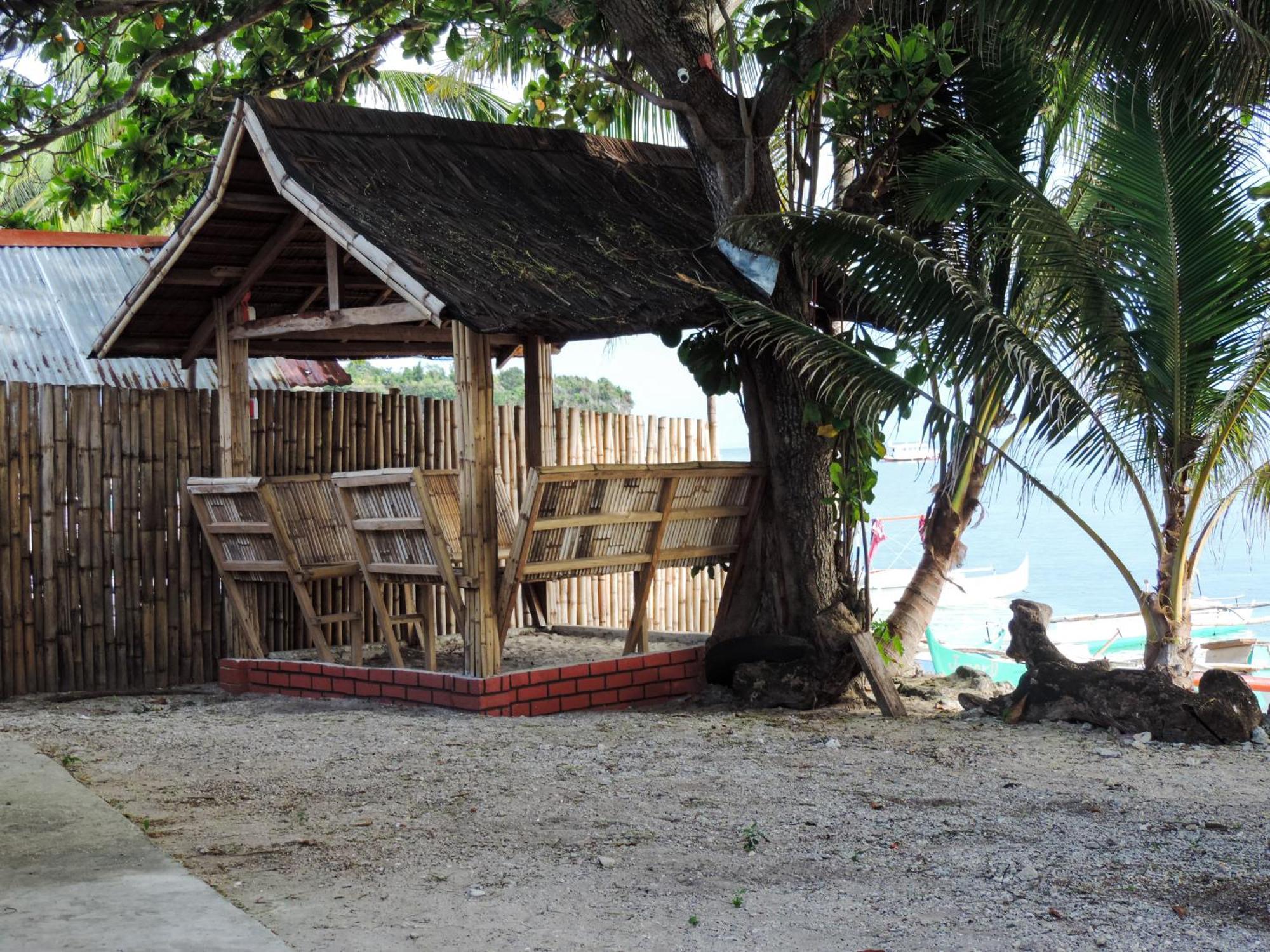 Hola Beach Resort Siquijor Eksteriør bilde